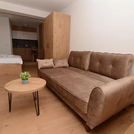 Noce - Premium View Aparthotel Ohrid